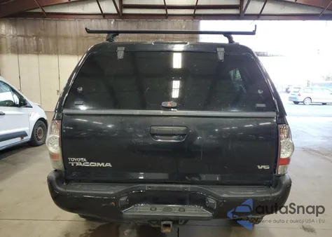 2014 Toyota Tacoma Double Cab z USA, uszkodzony, nr VIN 3TMLU4EN9EM147211